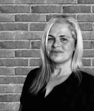 Book an Appointment with Jules Sloan for Student Massage Therapy