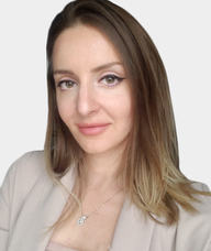 Book an Appointment with Valerie Burnazov for Dietitian
