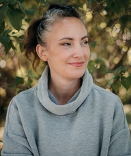 Book an Appointment with Hilary Leehane for Hypnotherapy