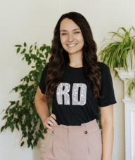 Book an Appointment with Sarah MacGowan for Nutrition Services