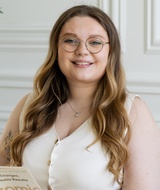 Book an Appointment with Julia Davidson at London Location
