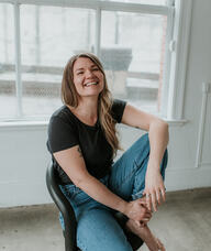 Book an Appointment with Britt Leeworthy R.Ac for Acupuncture + Dry Needling