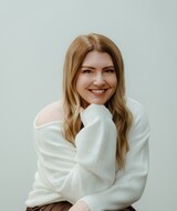 Book an Appointment with Sarah Colvin at Whyte Ave: Root & Rise