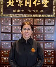 Book an Appointment with Ms. Kalen Shen for Moxibustion