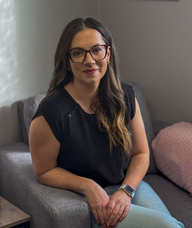 Book an Appointment with Carlie Willimont for Free 20-Minute Consultation - Psychotherapy