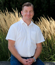 Book an Appointment with Dr. Travis McIndoe for Acupuncture