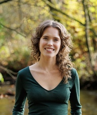 Book an Appointment with Nicole Fofonoff for Counselling