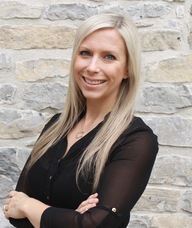 Book an Appointment with Dr. Tracy Dalgleish for Clinical Psychologist