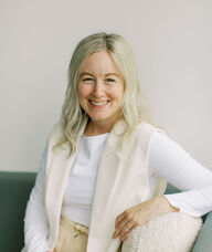 Book an Appointment with Danielle Hulan, MSW, RSW for Psychotherapy & Counselling