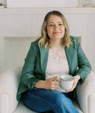 Book an Appointment with Shauna Cassidy, MSW, RSW for Psychotherapy with a Registered Social Worker