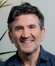 Book an Appointment with Dr. Alessandro Metta for 15 Minute Free Phone Consultation