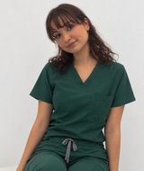 Book an Appointment with Douae El at Clinique Eclat Aven · Boisbriand ,