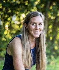 Book an Appointment with Dr. Kelly Medeiros for Chiropractic