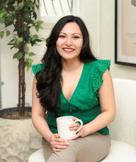 Book an Appointment with Amanda Ho for Breastfeeding Support