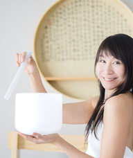 Book an Appointment with Miracles Kong, Hypnotherapist/Sound Bath & Breathwork for Groups