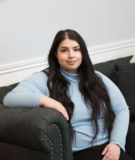 Book an Appointment with Serena Manoochehri for Free Twenty Minute Virtual On-line Consult.