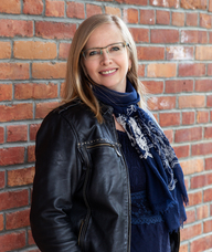 Book an Appointment with Kim Wardman for Counselling