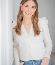 Book an Appointment with Claire Farkas for Therapy