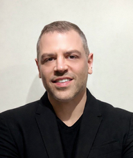 Book an Appointment with Jonathan Heilbrunn for Physiotherapy