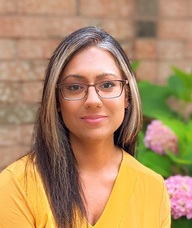 Book an Appointment with Nina Ahluwalia for Social Work